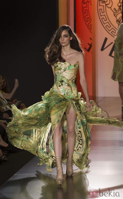 versace vestido verde|Vestidos de lujo para mujer .